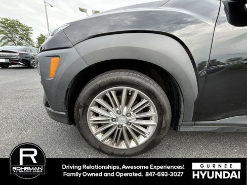 Used 2020 Hyundai Kona SEL Plus AWD/4WD image 11
