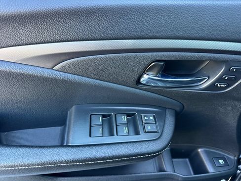 Used 2022 Honda Ridgeline RTL image 11