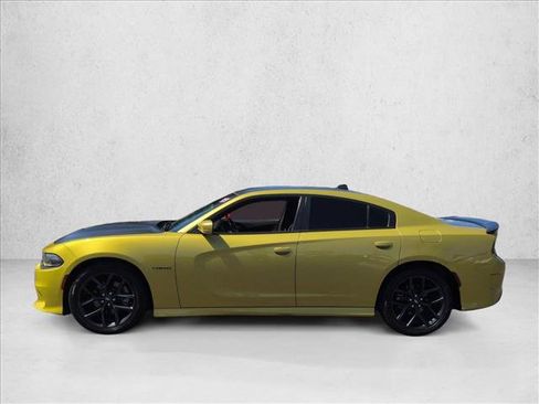 Used 2021 Dodge Charger R/T w/ Harman/Kardon Audio Group RWD image 5