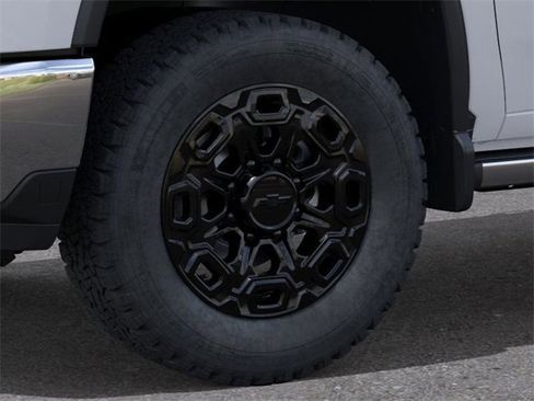 New 2026 Chevrolet Silverado 2500 LTZ w/ LTZ Premium Package image 9