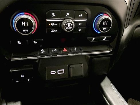 Used 2021 Chevrolet Silverado 1500 LT Trail Boss image 16