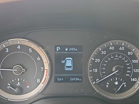 Used 2020 Hyundai Venue SE image 32