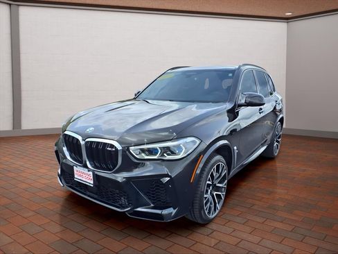 Used 2021 BMW X5 M w/ Executive Package image 4