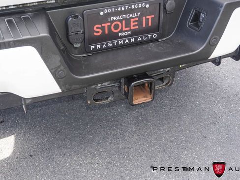 Used 2022 Ford F350 Platinum AWD/4WD image 5