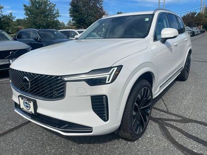 New 2026 Volvo XC90 B6 Ultra w/ Protection Package