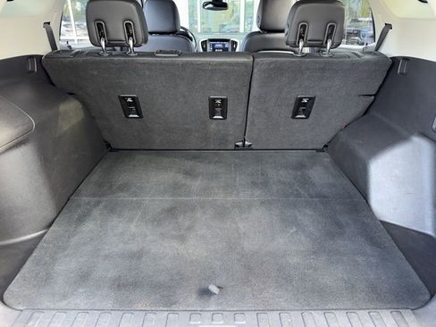 Used 2019 GMC Terrain Denali w/ Advanced Safety Package FWD image 29