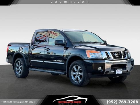 Used 2015 Nissan Titan SV w/ SV Value Truck Package AWD/4WD image 1