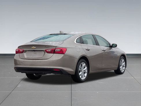 Used 2023 Chevrolet Malibu LT w/ Driver Confidence Package FWD image 6
