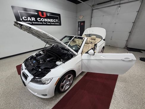 Used 2010 BMW 328i Convertible RWD image 45