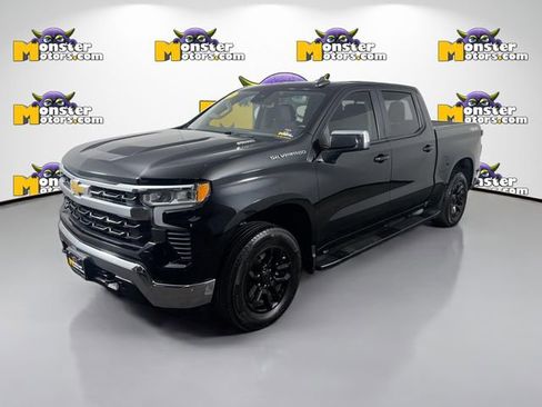 Used 2023 Chevrolet Silverado 1500 LT w/ Convenience Package II image 1