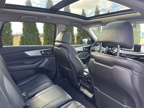 Used 2024 Acura MDX SH-AWD w/ Technology Package image 39