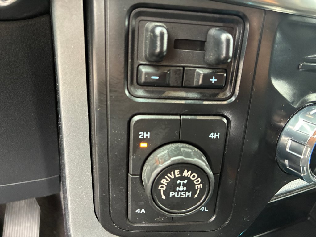 Used 2021 Ford F150 Lariat w/ Equipment Group 502A High AWD/4WD image 10
