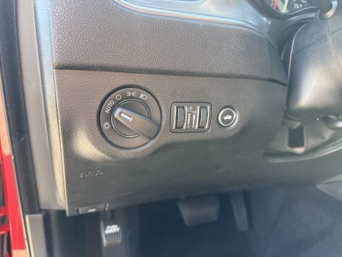 Used 2023 Dodge Charger SXT RWD image 30