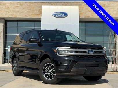 Used 2024 Ford Expedition XLT