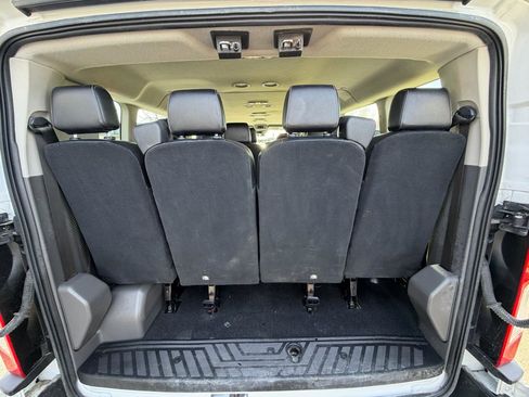 Used 2023 Ford Transit 350 XL image 31