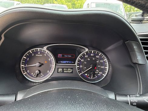 Used 2014 INFINITI QX60 FWD w/ Deluxe Touring Package image 32