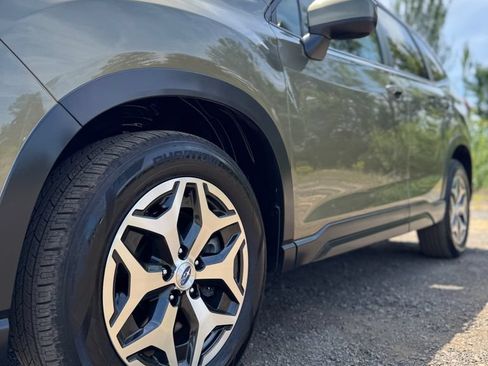 Certified 2024 Subaru Forester Premium AWD/4WD image 45