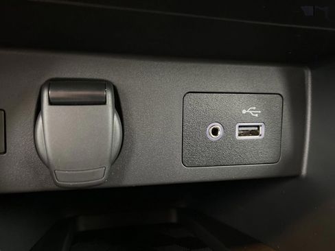 New 2025 Nissan Versa SV image 21