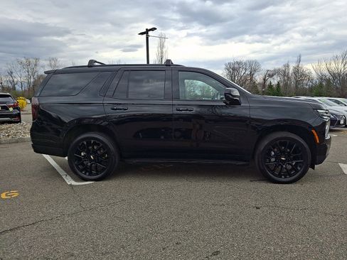 Used 2025 Chevrolet Tahoe RST w/ Sun And Tow Package image 7