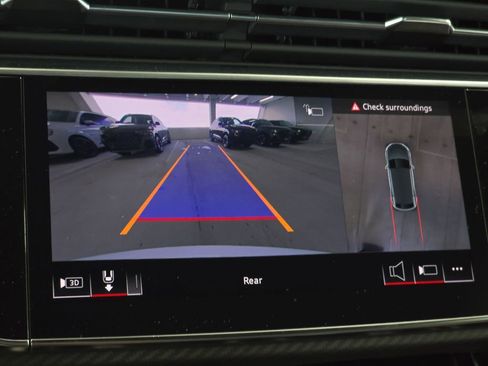 New 2026 Audi RS Q8 performance image 17