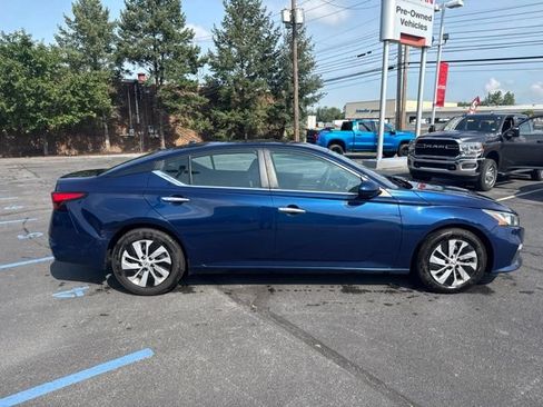 Used 2020 Nissan Altima 2.5 S FWD image 8