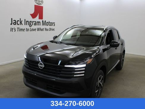 New 2026 Nissan Kicks SV w/ SV Premium Package image 1