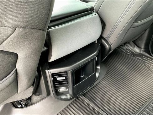 Used 2022 RAM 1500 Big Horn w/ Trailer Tow Group AWD/4WD image 22