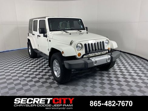 Used 2010 Jeep Wrangler Unlimited Sahara w/ Trailer Tow Group image 1