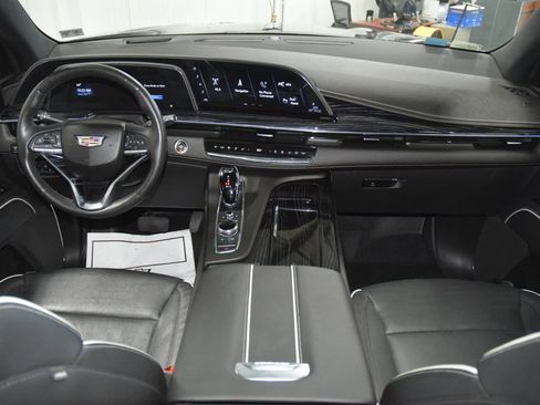 Used 2022 Cadillac Escalade Sport w/ Touring Package AWD/4WD image 31