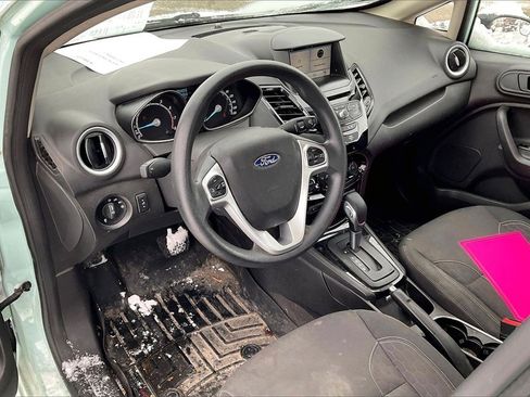 Certified 2019 Ford Fiesta SE w/ Equipment Group 201A image 7