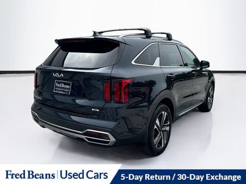 Used 2023 Kia Sorento EX AWD/4WD image 10