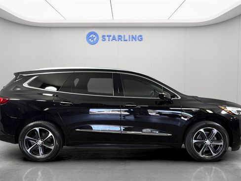 Used 2021 Buick Enclave Essence w/ Sport Touring Edition image 11