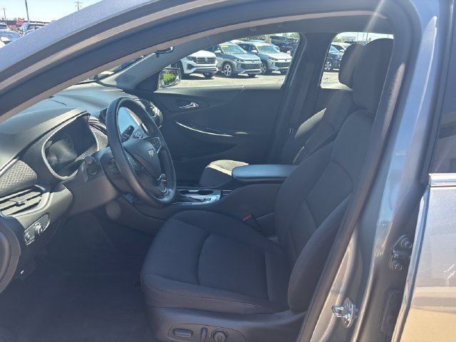 Used 2024 Chevrolet Malibu RS FWD image 9