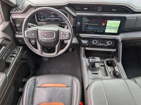 Used 2023 GMC Sierra 1500 AT4 w/ AT4 Premium Package image 10