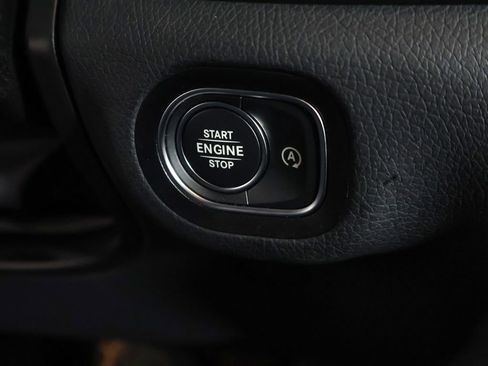 Used 2025 Mercedes-Benz GLE 350 4MATIC w/ AMG Line Exterior image 38