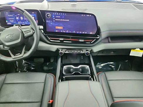 Used 2025 Chevrolet Silverado EV RST image 89