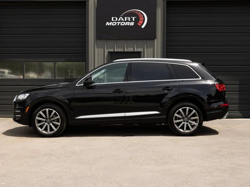 Used 2018 Audi Q7 3.0T Premium Plus w/ Premium Plus Package AWD/4WD image 4