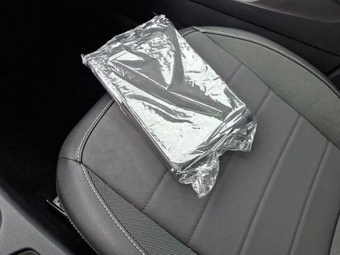 Certified 2024 Volkswagen Taos SE w/ Panoramic Sunroof Package image 26