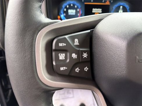 New 2025 Ford Bronco Badlands image 18