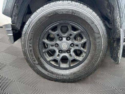 Used 2021 Toyota Tacoma SR w/ SX Package AWD/4WD image 32