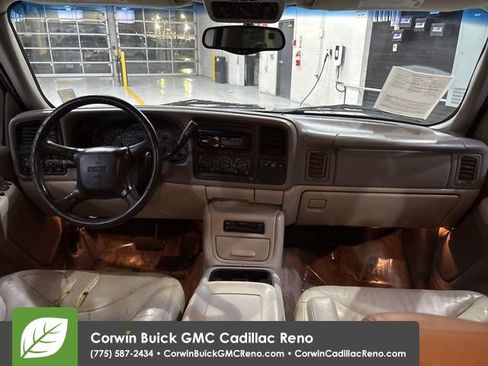 Used 2002 GMC Yukon SLT image 11