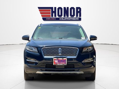 Used 2019 Lincoln MKC Reserve FWD image 9