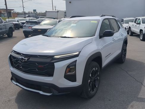 New 2026 Chevrolet Equinox RS w/ Convenience Package III AWD/4WD image 4