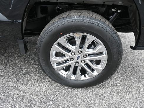 New 2025 Ford F150 Lariat w/ Equipment Group 501A Mid image 13