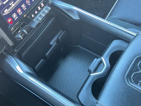 Used 2021 RAM 1500 Laramie image 24