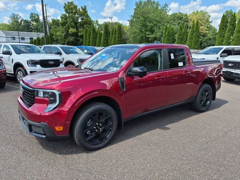 New 2026 Ford Maverick Lariat w/ Black Appearance Package AWD/4WD image 2