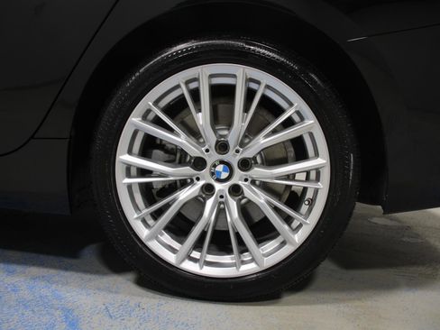 Certified 2023 BMW 330i xDrive Sedan w/ Premium Package image 25