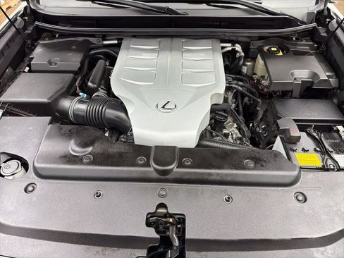 Used 2022 Lexus GX 460 Luxury w/ Off Road Package AWD/4WD image 36