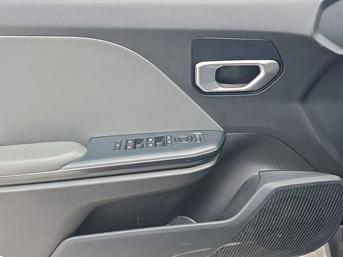 Used 2025 Kia K4 FWD image 9
