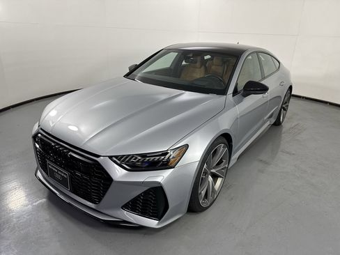 Used 2021 Audi RS 7 Sportback AWD/4WD image 25